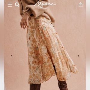 New with tags! Sezane Tammie skirt in Camel Patchwork